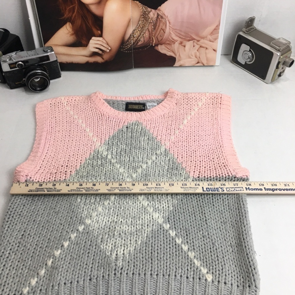 Vintage 80s Argyle Sweater Vest | Soft Preppy Knit · Pink Gray Ramie Blend Med - Picture 3 of 7